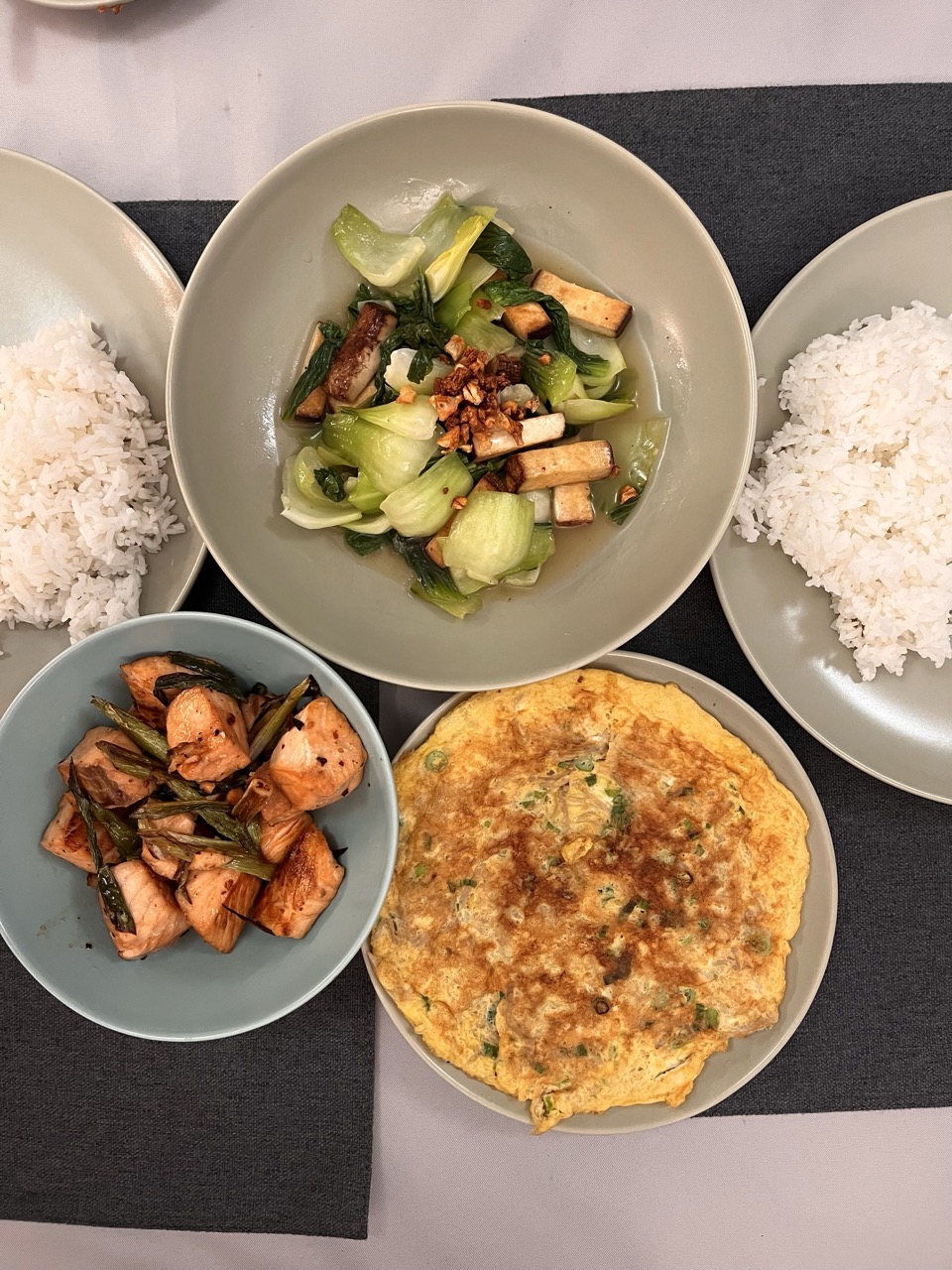 Enoki Mushroom Omelette